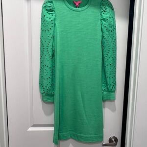 Lily Pulitzer dress is size XS- brand new and never worn. Tags still attached